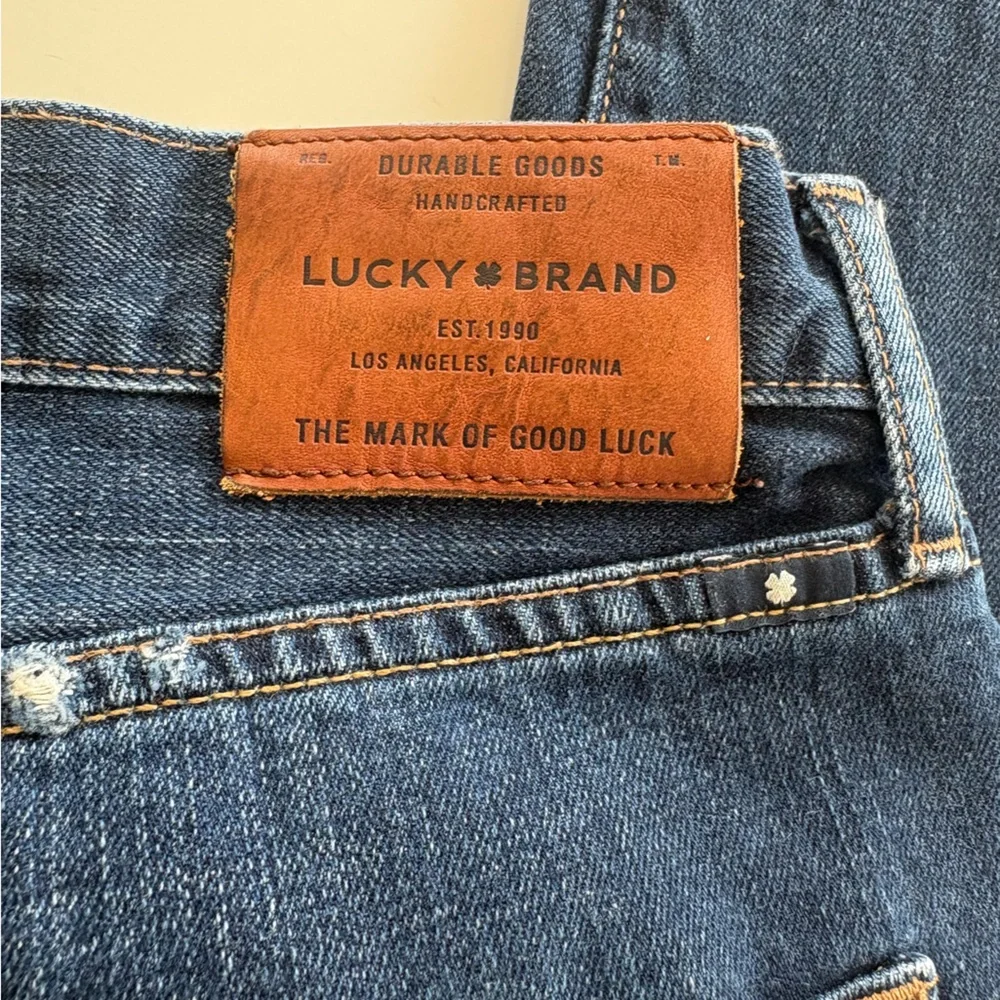 Lucky Brand Blue Straight Jeans with Vintage Distressing